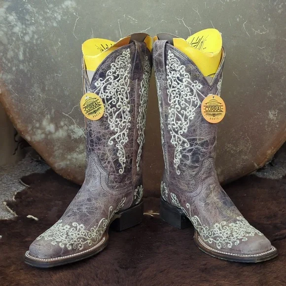 CORRAL A2663 floral embroidery "Lisa" distressed leather cowgirl boots sz6.5 NEW - Picture 8 of 16